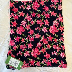 🆕 Lilly Pulitzer Scarf